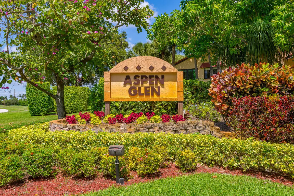 Boynton Beach, FL 33437,11224 Aspen Glen DR 104