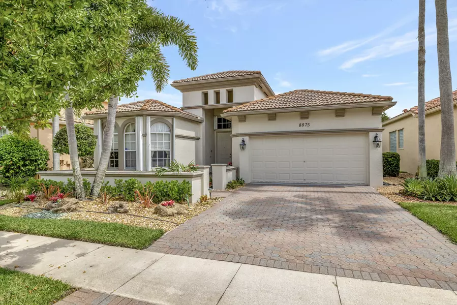 8875 W Via Prestigio, Wellington, FL 33411