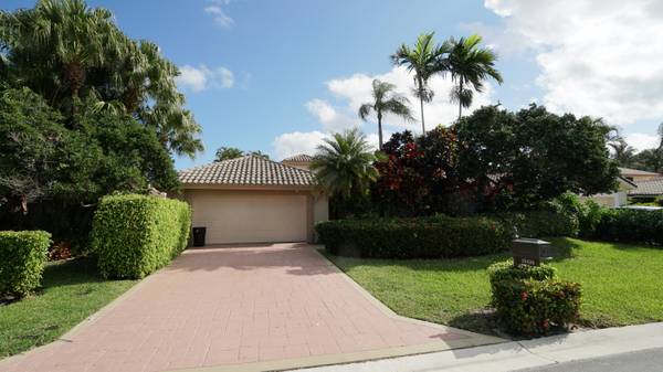 19420 Cedar Glen DR, Boca Raton, FL 33434