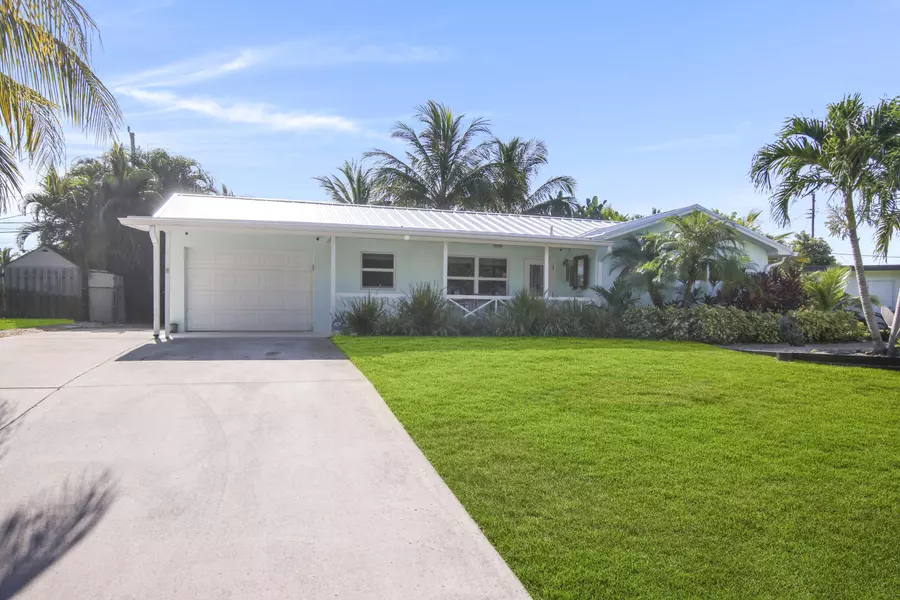 1507 N Venus AVE, Jupiter, FL 33469