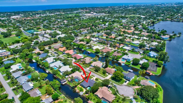 Boynton Beach, FL 33435,921 SW 33rd PL