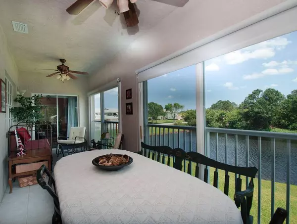 1010 Century 1010 DR 1010,  Fort Pierce,  FL 34982
