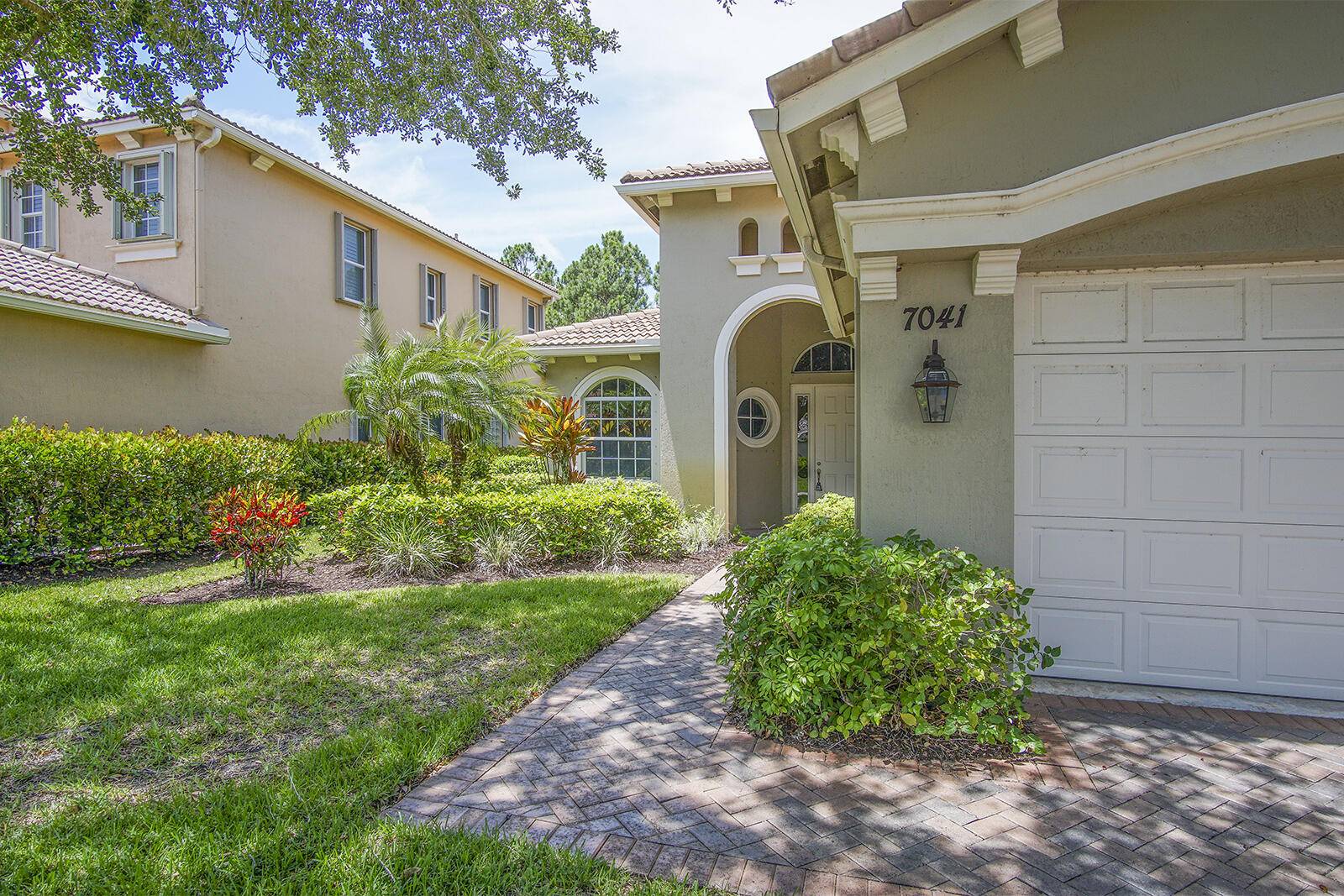 Port Saint Lucie, FL 34986,7041 Maidstone DR