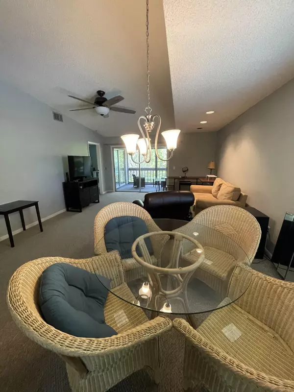 Hobe Sound, FL 33455,8419 SE Croft CIR 10