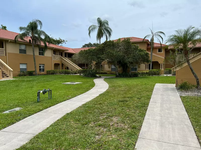 4847 Via Palm Lakes 1014, West Palm Beach, FL 33417