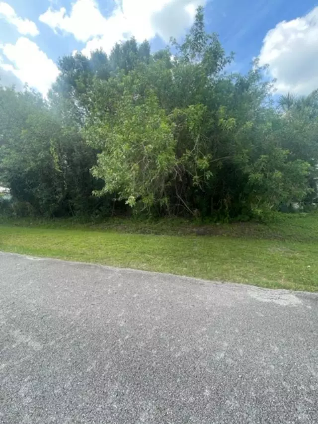 Fort Pierce, FL 34951,Tbd Belmont AVE