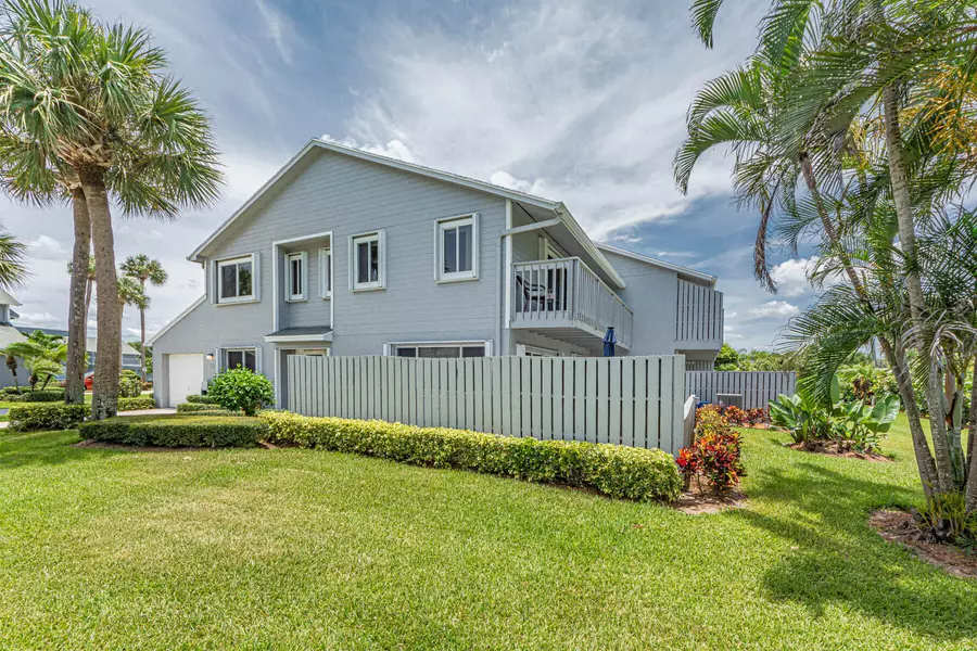 4949 N Highway A1a 71, Hutchinson Island, FL 34949