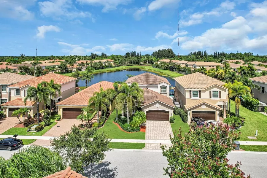 10568 Cape Delabra CT, Boynton Beach, FL 33473