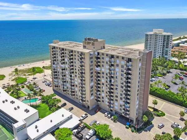 Lauderdale By The Sea, FL 33062,2000 S Ocean BLVD 14l