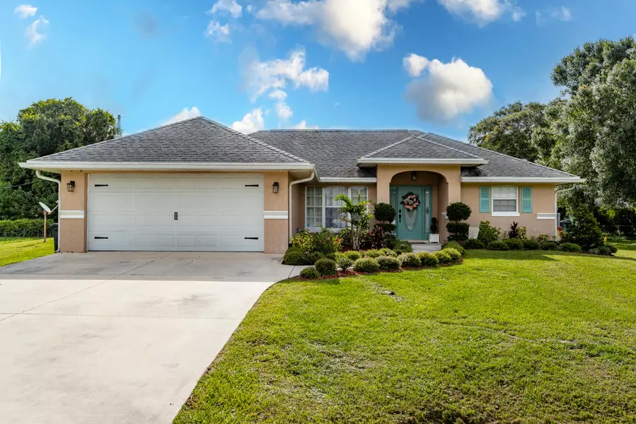 3934 NW 18th AVE, Okeechobee, FL 34972