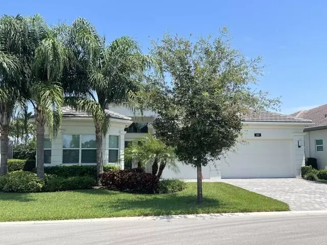 8831 Golden Mountain CIR, Boynton Beach, FL 33473