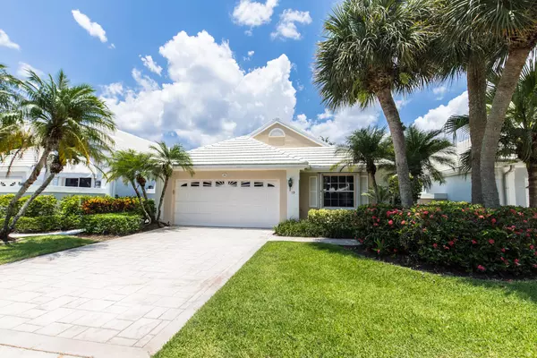 19 Wyndham LN, Palm Beach Gardens, FL 33418