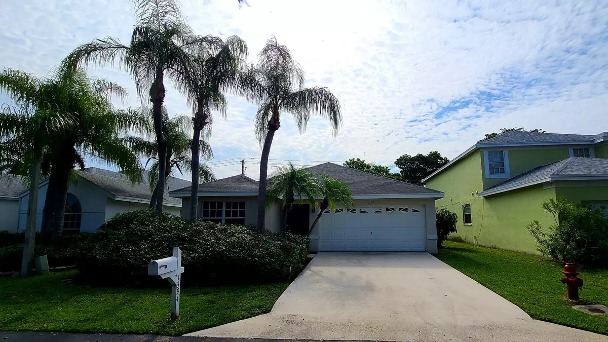 Boynton Beach, FL 33436,1394 E Fairfax CIR