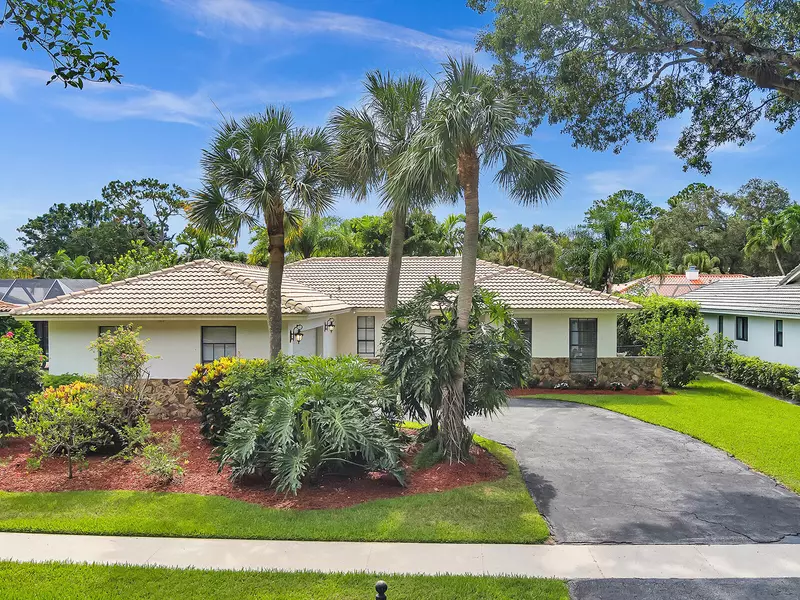 20870 Soneto DR, Boca Raton, FL 33433