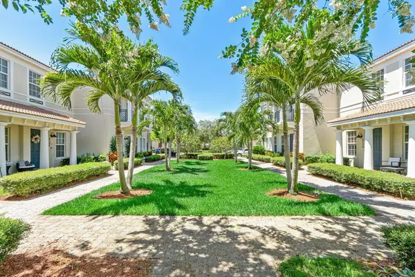 Boca Raton, FL 33487,8304 NW 8th WAY