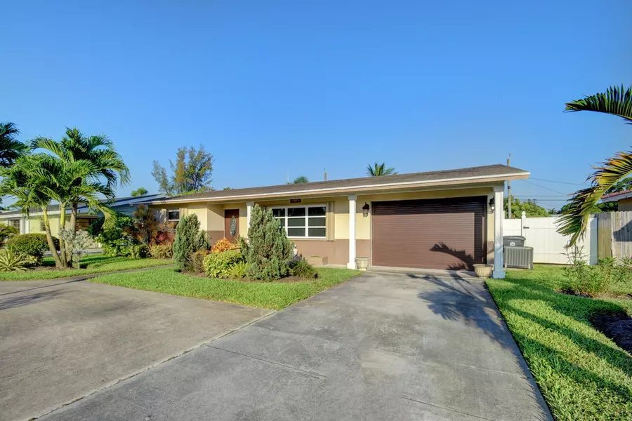 4275 Foss RD, Lake Worth, FL 33461