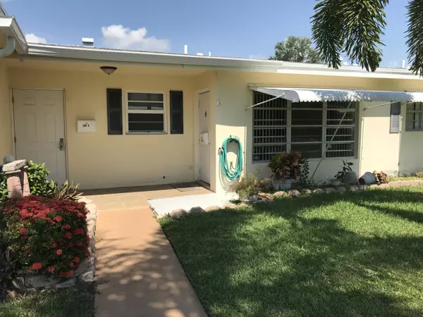 200 Pine Point DR C, Boynton Beach, FL 33435