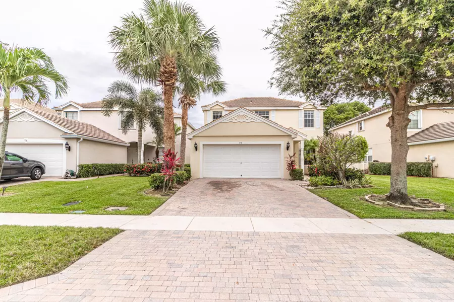 178 Berenger WALK, Royal Palm Beach, FL 33414