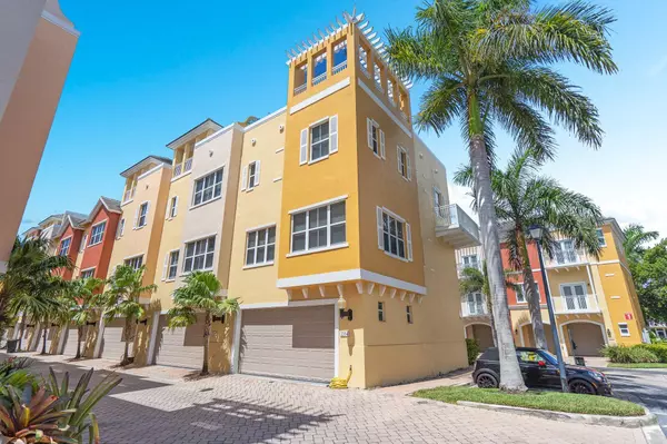 Lighthouse Point, FL 33064,2334 Vintage DR 2334