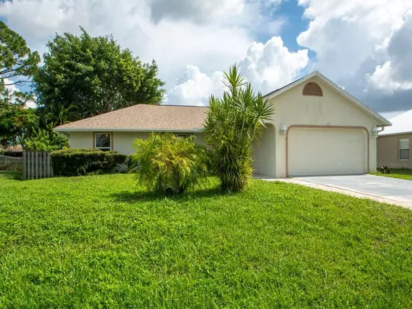 117 SW Fairview AVE, Port Saint Lucie, FL 34983
