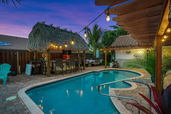 Boynton Beach, FL 33437,9631 Sun Pointe DR