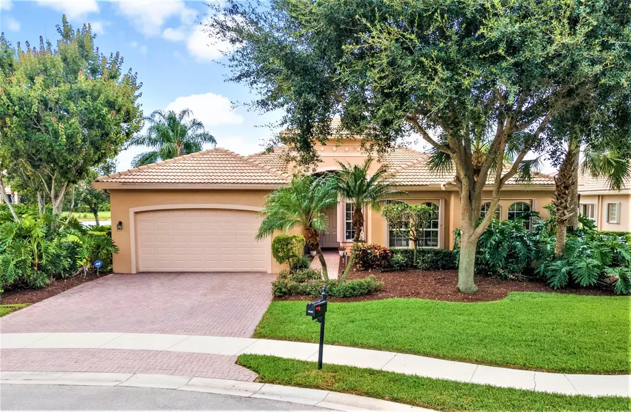 7056 Corning CIR, Boynton Beach, FL 33437