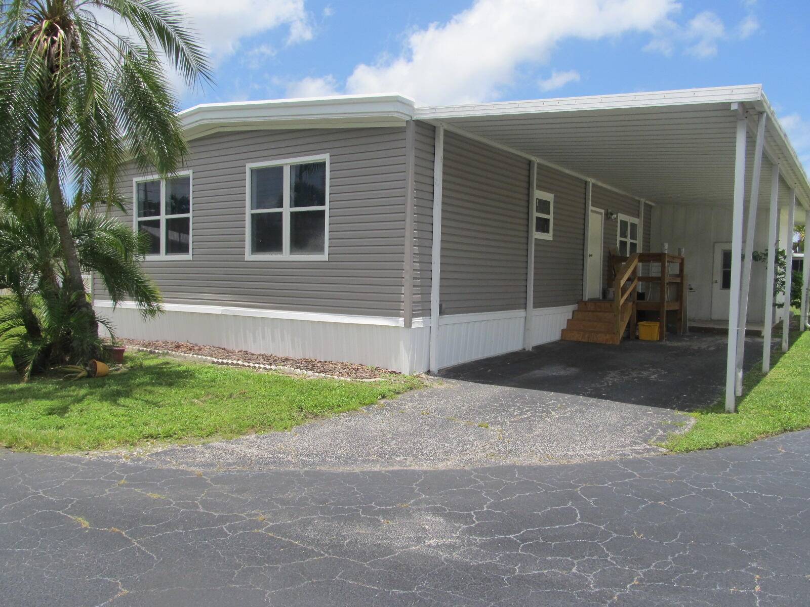 1013 Andros Bay, Boynton Beach, FL 33436