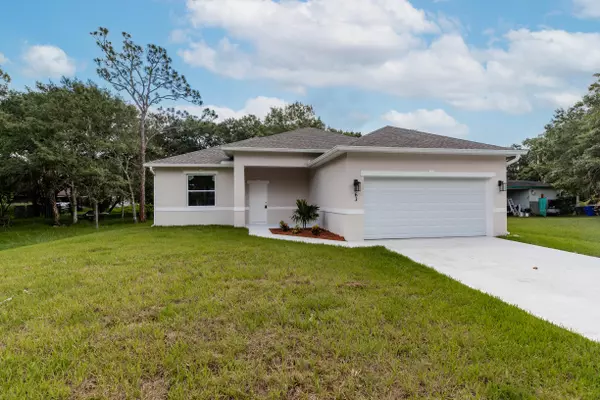 63 S Bay ST, Fellsmere, FL 32948