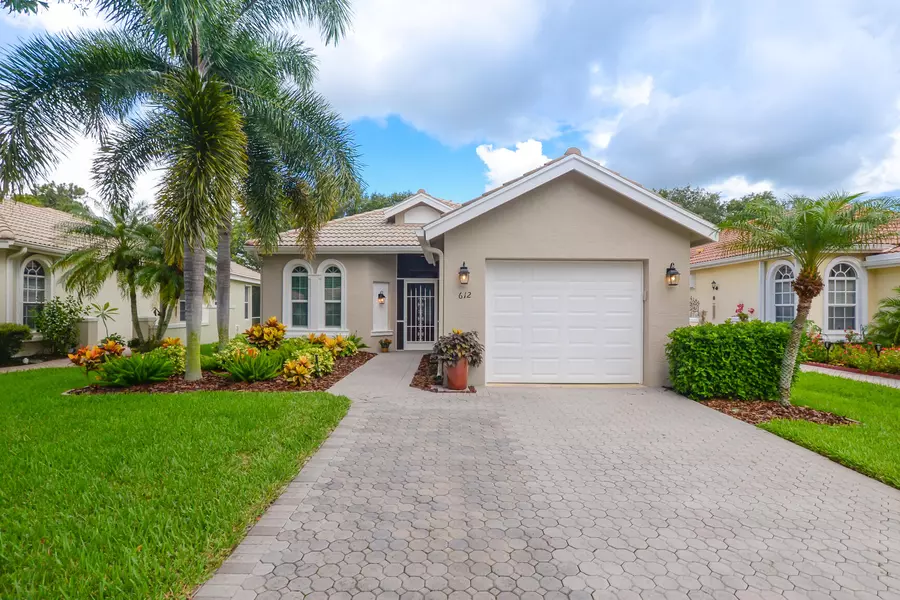 612 SW Treasure Cove, Saint Lucie West, FL 34986