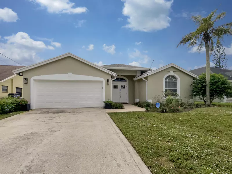 6292 Barbara ST, Jupiter, FL 33458