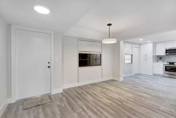Boca Raton, FL 33432,501 SW 11th PL 311