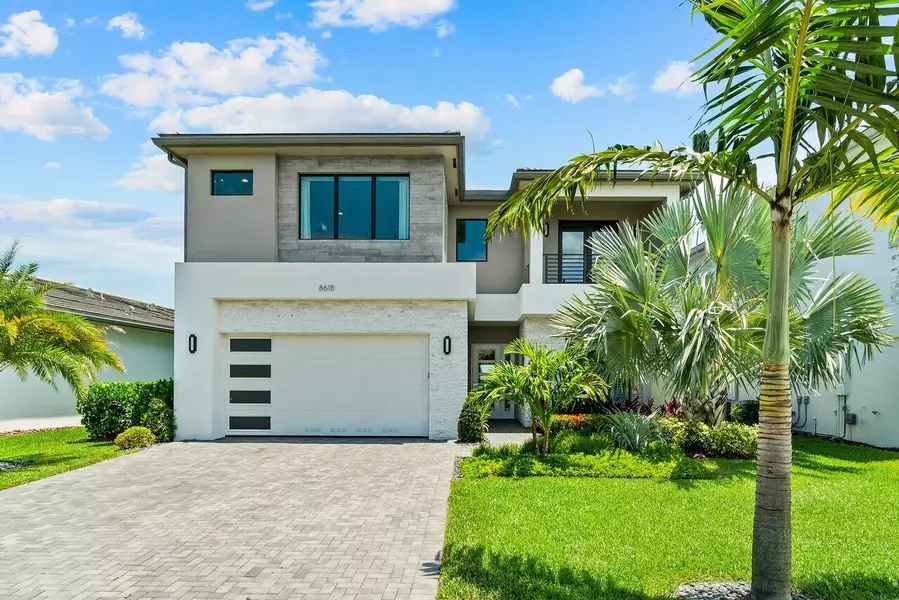 8618 Tower Bridge CT, Boca Raton, FL 33496