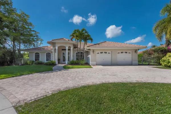 Royal Palm Beach, FL 33411,110 Alamanda CT