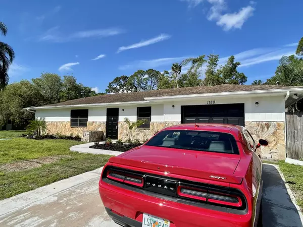 Port Saint Lucie, FL 34983,1180 SE Proctor LN