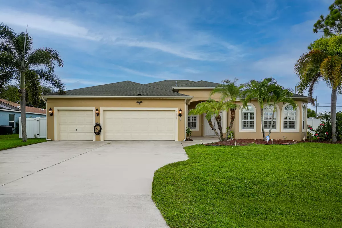 Port Saint Lucie, FL 34986,5467 NW Crooked ST