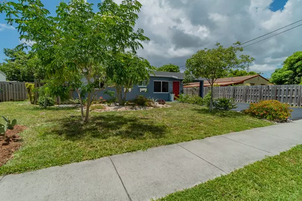 Oakland Park, FL 33334,610 NE 59th Street