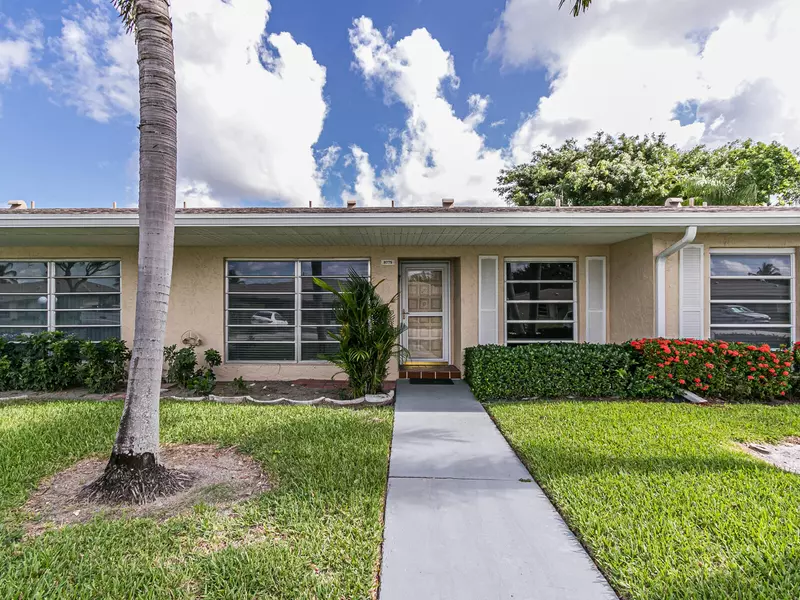 8779 Belle Aire DR 242, Boca Raton, FL 33433