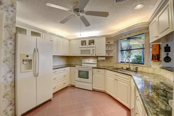 Delray Beach, FL 33484,5642 Forest Oaks TER