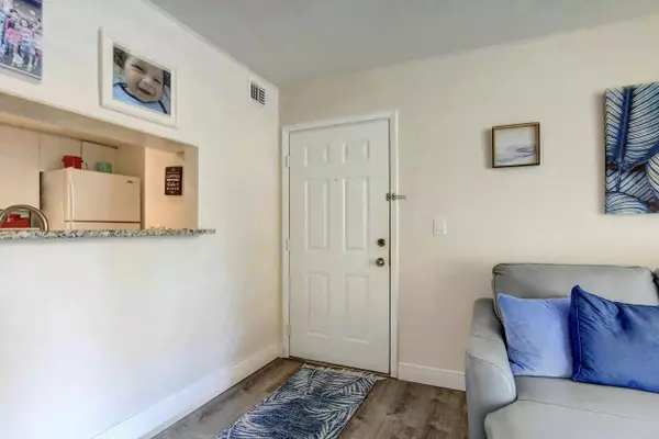 Hypoluxo, FL 33462,123 Yacht Club WAY 105