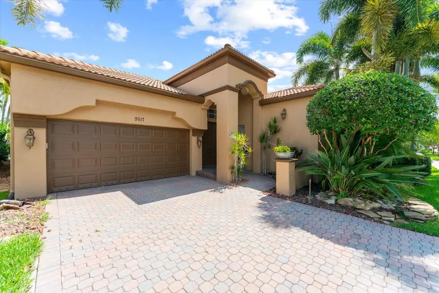 9517 Via Elegante, Wellington, FL 33411