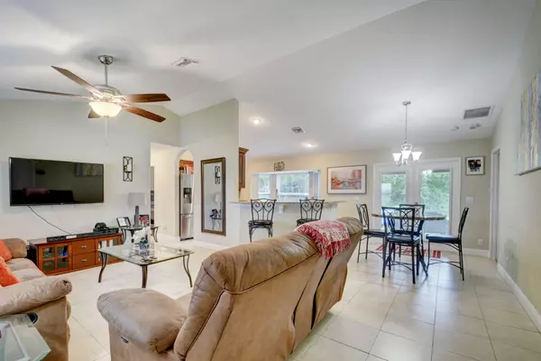 Loxahatchee Groves, FL 33470,2380 C RD