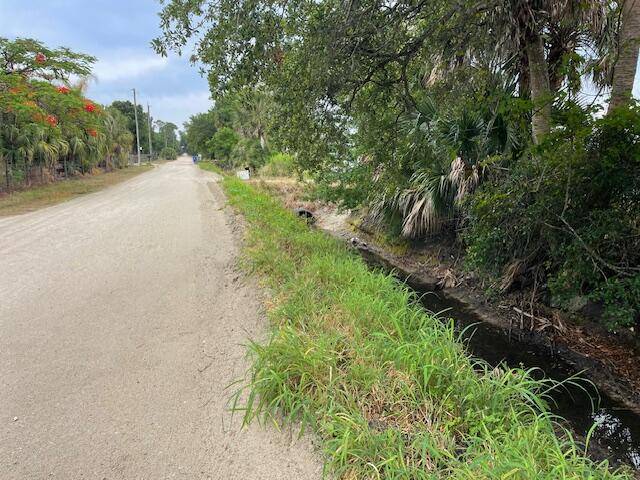 Vero Beach, FL 32966,7305 41st ST