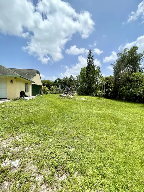 The Acreage, FL 33470,17874 N 90th ST