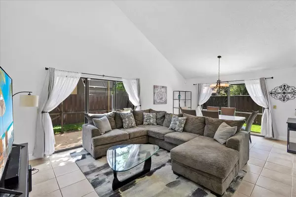 Wellington, FL 33414,1726 Shoreside CIR