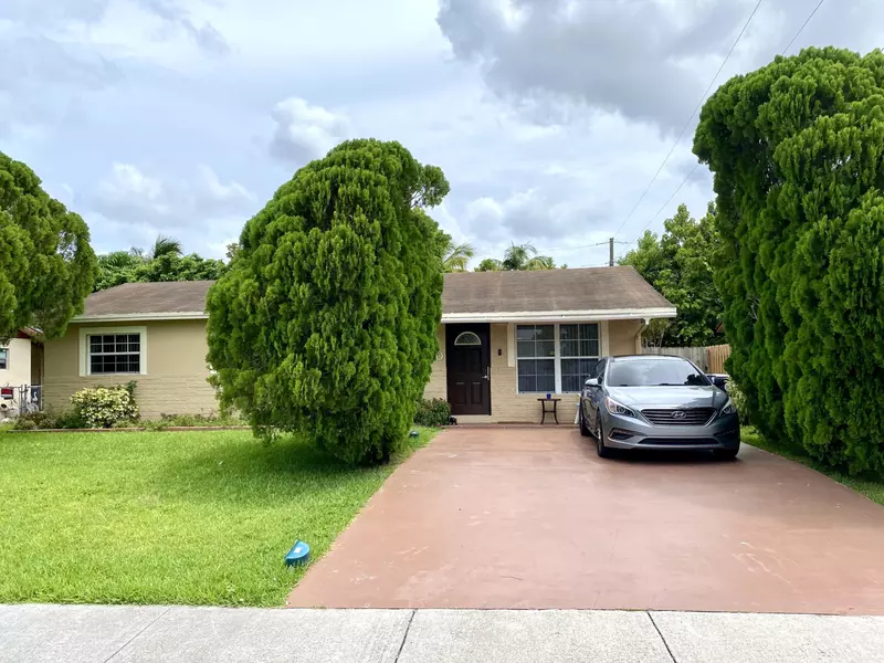 4460 NW 61st ST, North Lauderdale, FL 33319