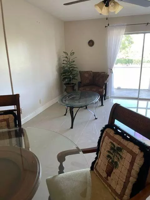 Lake Worth, FL 33461,2616 N Garden DR 112