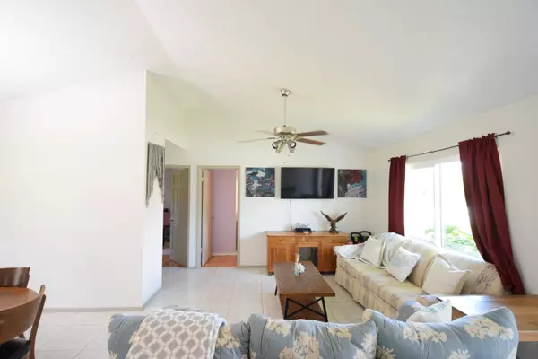 Port Saint Lucie, FL 34953,1643 SE Biddle LN