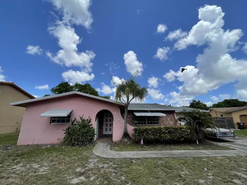 3861 NW 4th CT, Coconut Creek, FL 33066