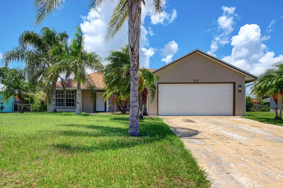 519 SW Bailey TER, Port Saint Lucie, FL 34953