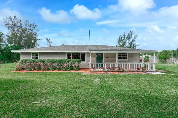 12560 N 60th ST, The Acreage, FL 33411